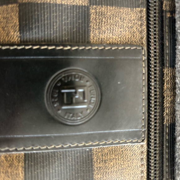 Vintage Fendi crossbody bag - Picture 5 of 10